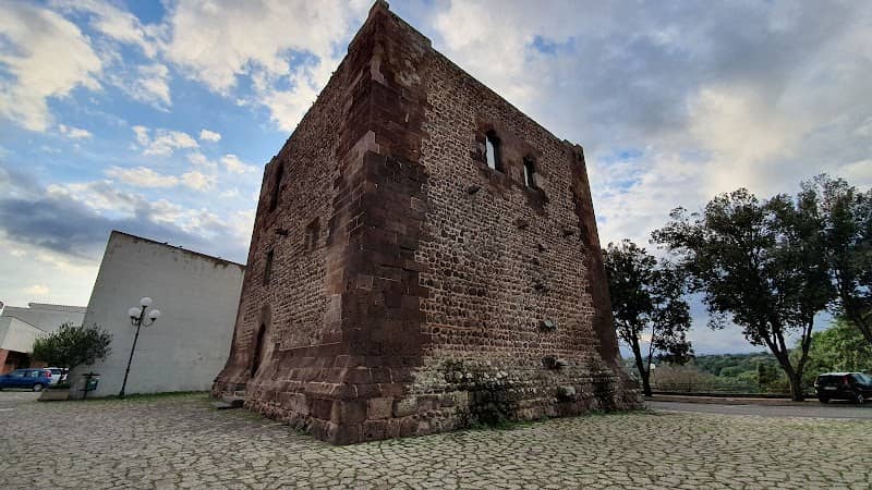 Torre Aragonese - Image 1