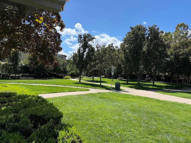 Alma Park - Image 2