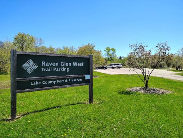 Raven Glen West Forest Preserve - Image 1