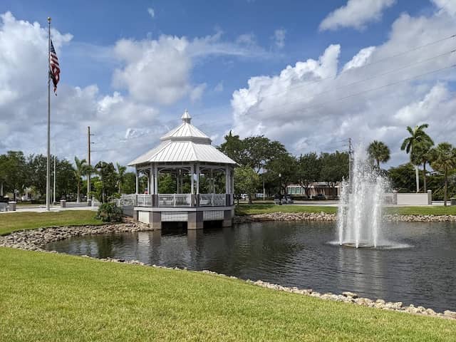Veteran's Memorial Wall - Image 2