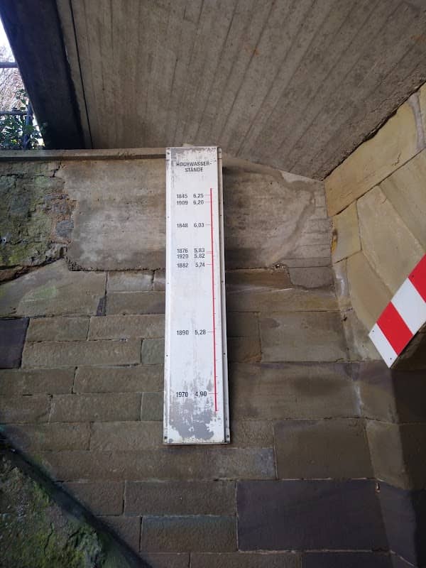 Hochwasserstandsanzeige Mainberg - Image 1