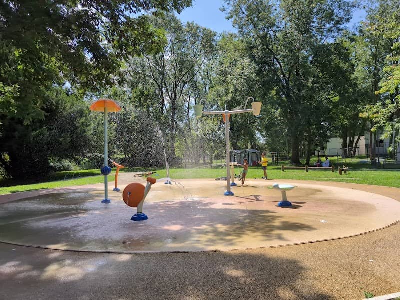 Parc de la Fontaine - Image 2