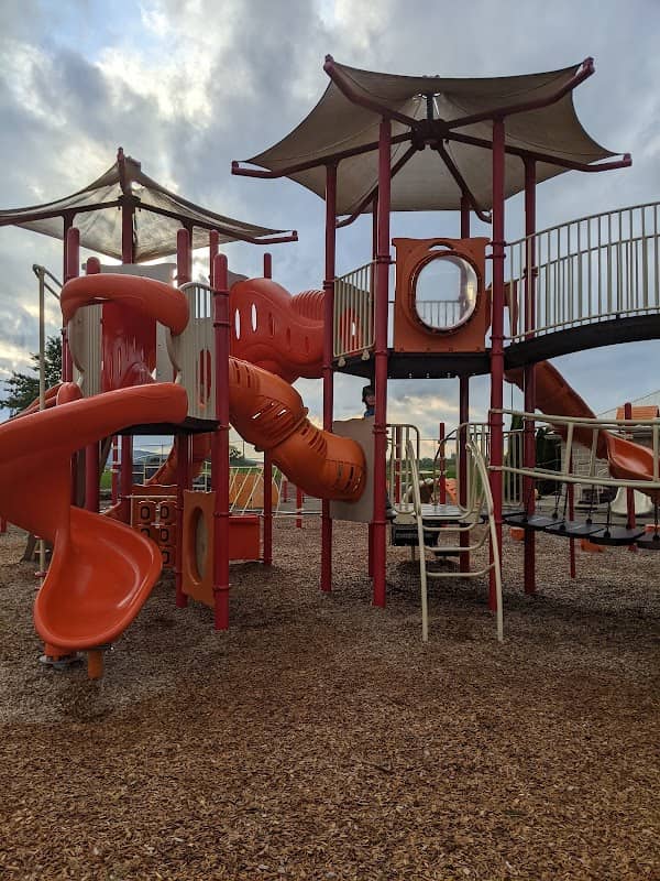 East Snyder Park - Image 2