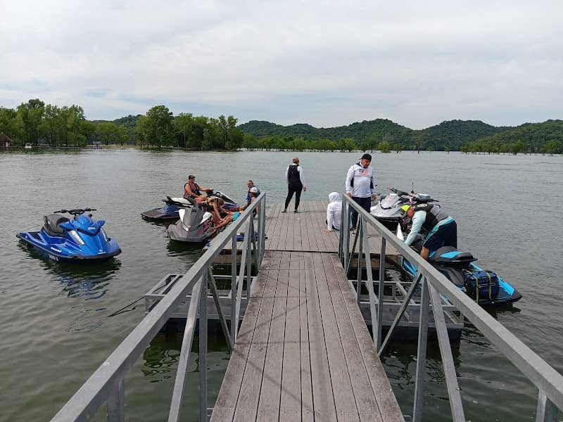 Boat dock - Center Hill - Image 1