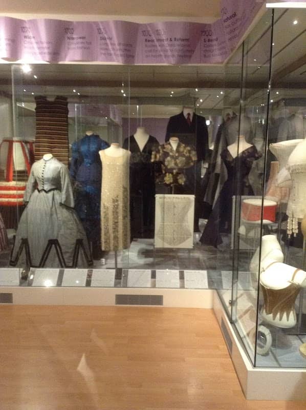 Chertsey Museum - Image 1