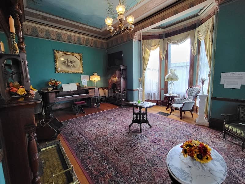 Meeker Mansion Museum Volunteers - Image 2