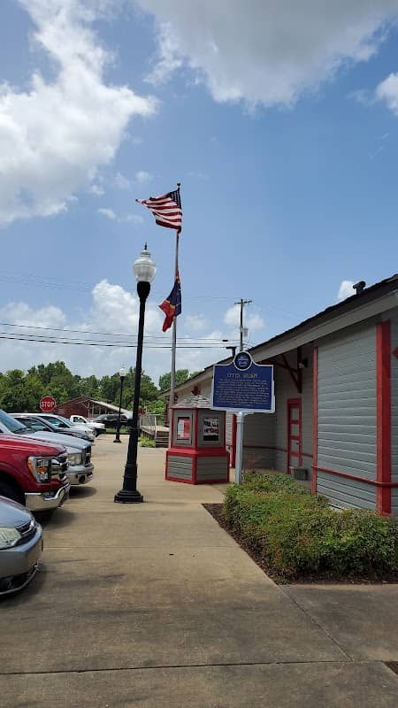 The Depot, City of Philadelphia, MS Welcome Center - Image 2