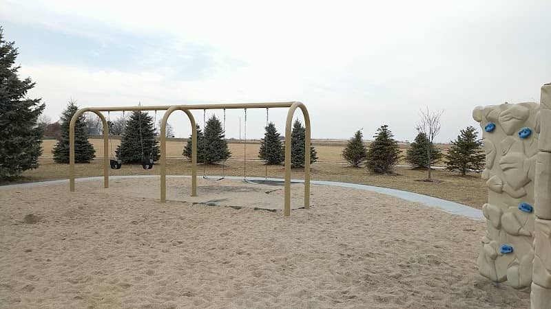 Lincoln Place Park - Image 2
