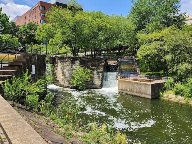 Lock 2 Park - Image 1