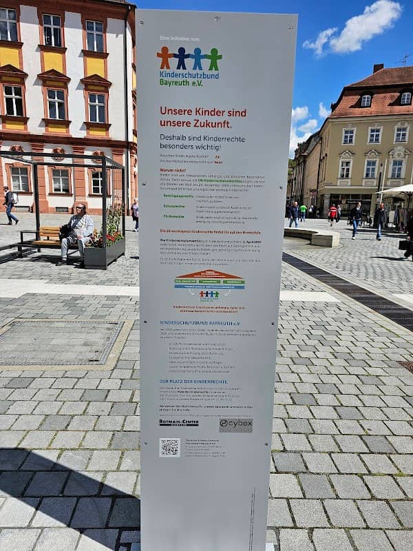Platz der Kinderrechte - Image 1