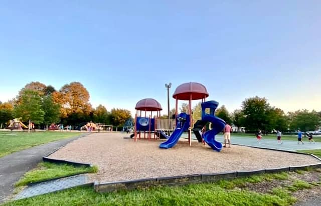 Van Dyck Park - Image 1