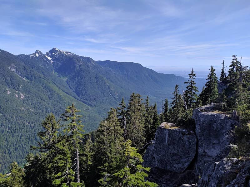 Coliseum Mountain lower East Lookout - Image 1
