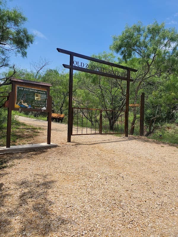 Old Zoo Nature Trails - Image 1