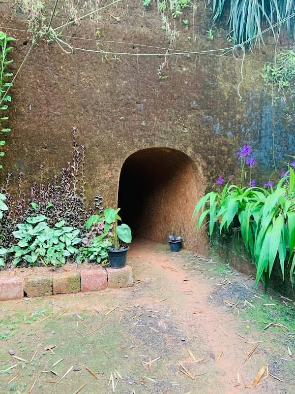 Peruvamba cave - Image 1