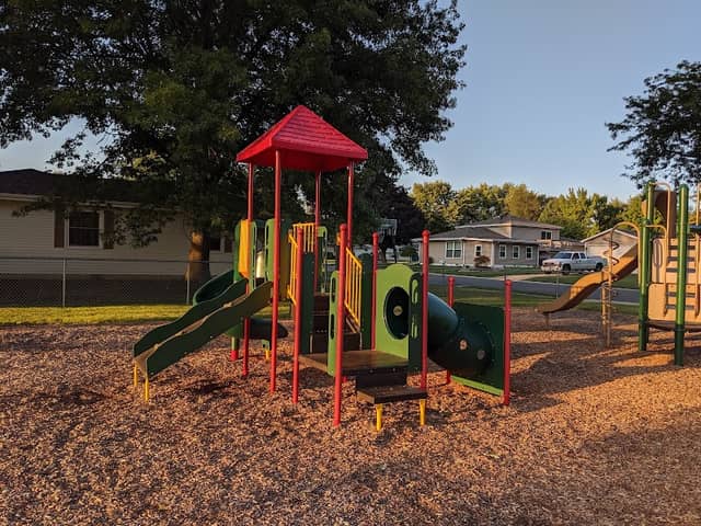North West Park - Image 1