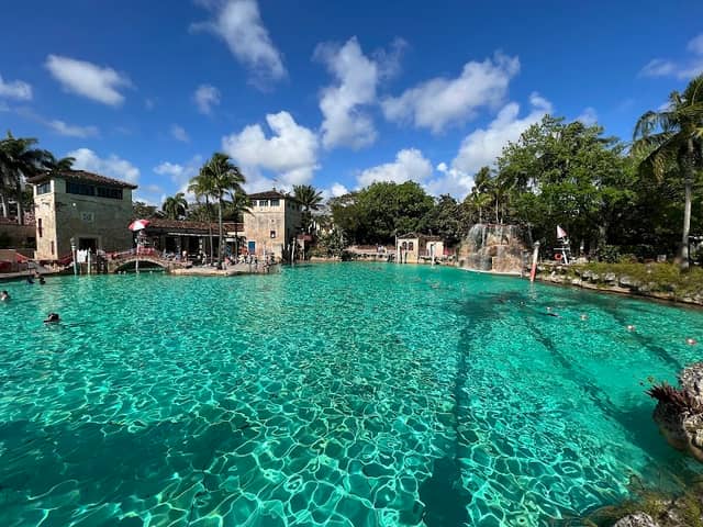 Venetian Pool - Image 2