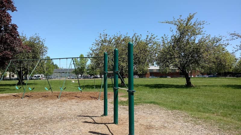 Chintimini Park - Image 1
