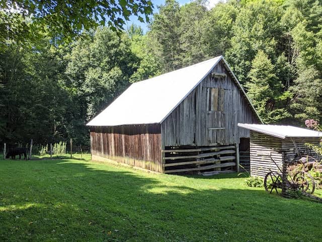Miller Farmstead - Image 2