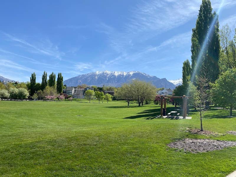 Nielsen's Grove Park - Image 1