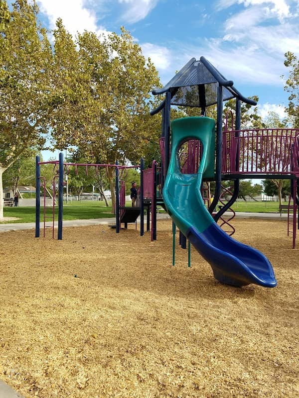 Hook Park - Image 1