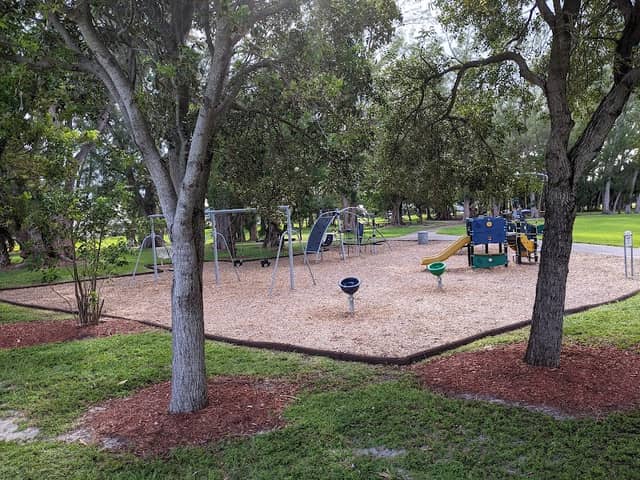 Harbor's Edge Park - Image 1