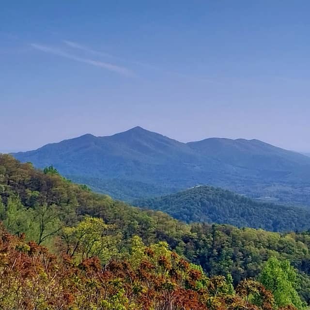 Devils Backbone Overlook - Image 1