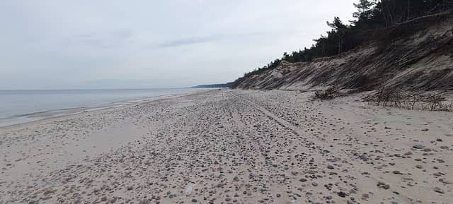 Kamienista plaża - Image 2