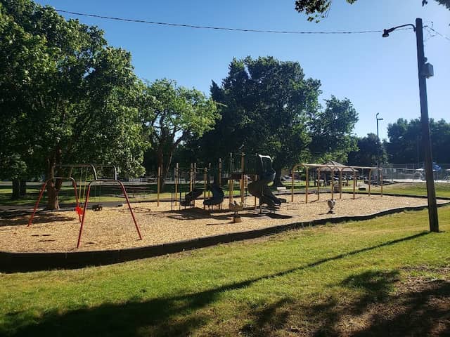 Naches Applewood Park - Image 1