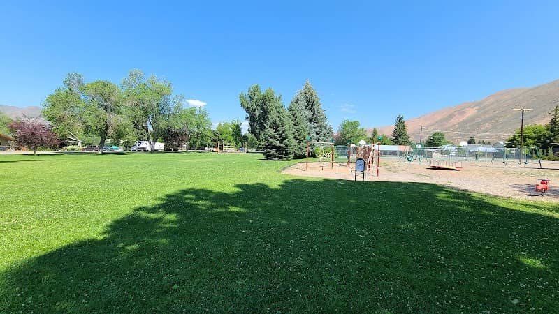 Bellevue City Park - Image 1