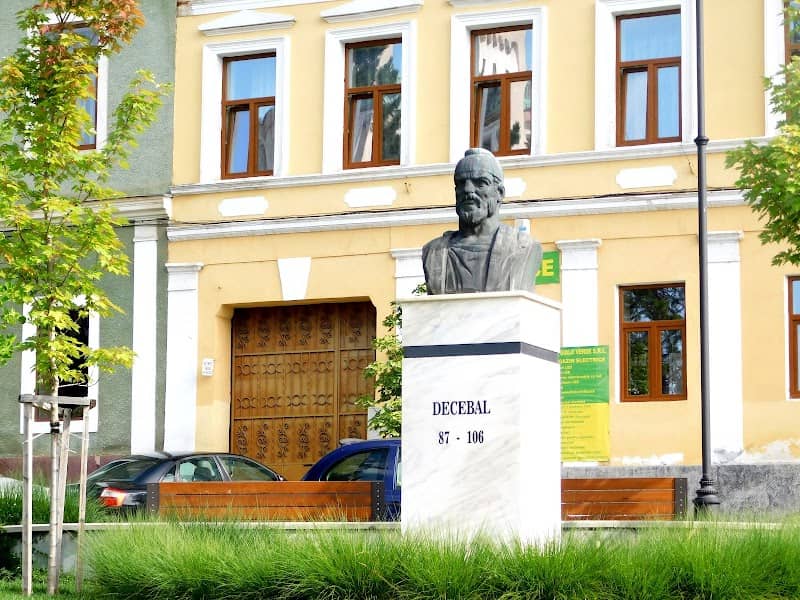 Bustul lui Decebal - Image 1