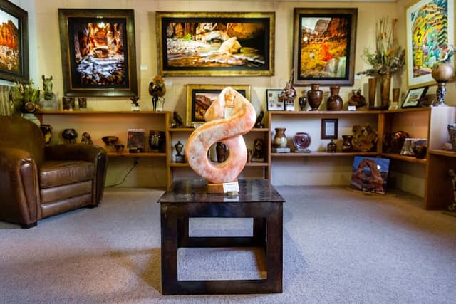 DeZion Gallery - Image 2