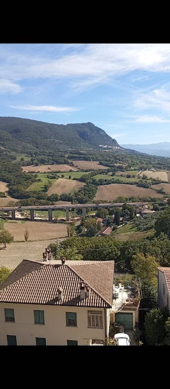 Belvedere dietro la rocca - Image 1