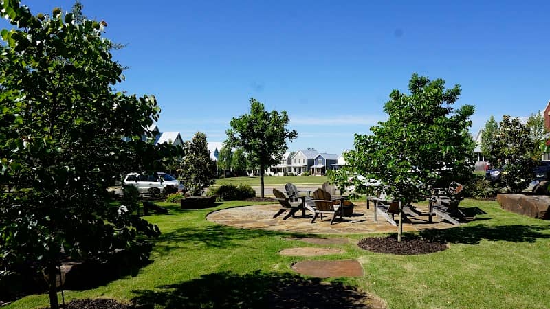 Cottage Court - Image 3