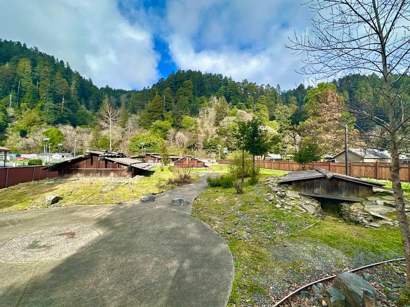 Yurok Discovery Village - Image 2