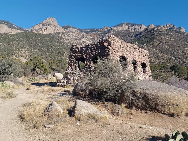 La Luz Rock House - Image 1