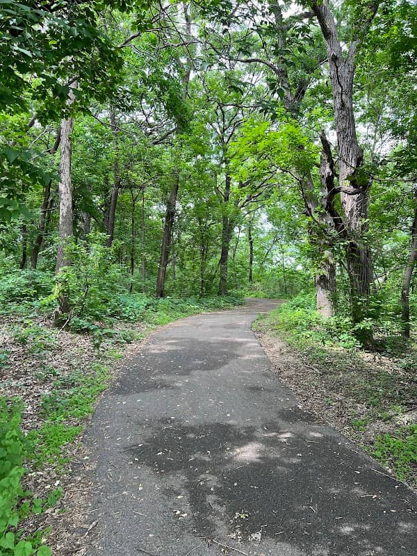 Bur Oaks Park - Image 1