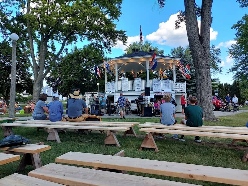 Holland Fest Memorial Park - Image 2