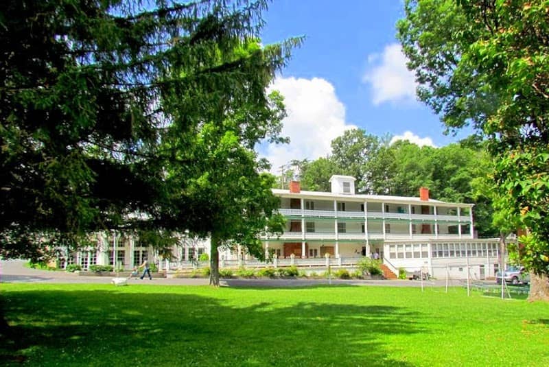Capon Springs and Farms - Image 1
