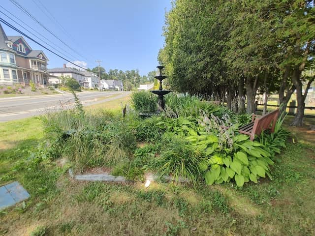 Susan Hennessey Astle Memorial Garden - Image 2