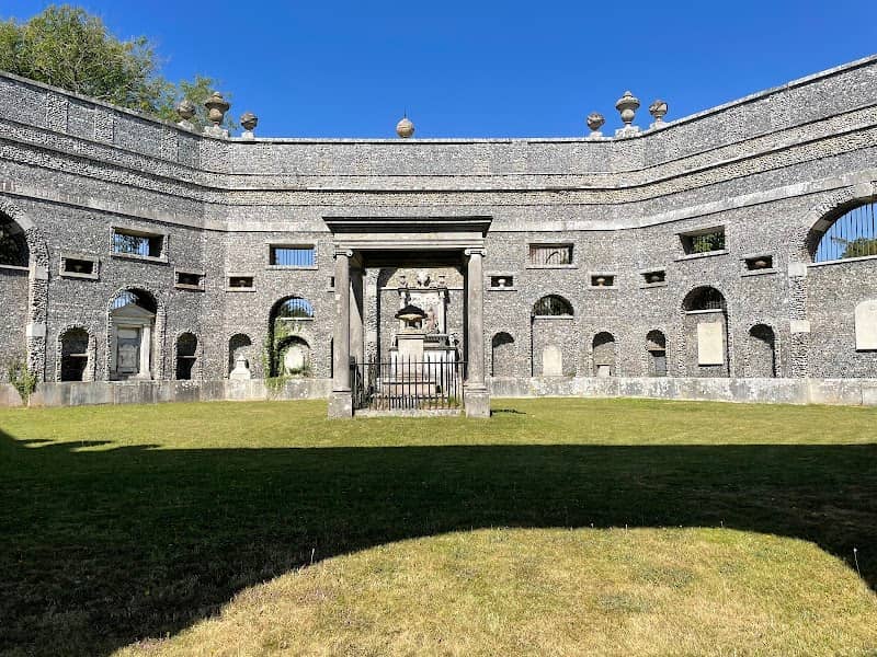Dashwood Mausoleum - Image 2