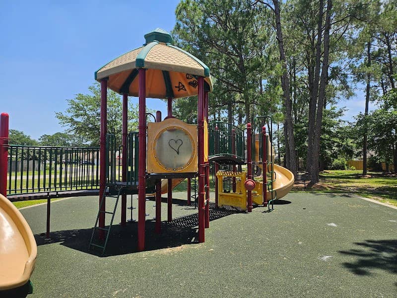 Popp’s Ferry Recreational Area (East) with Little Hands Park, Splash Pad and Walking Track - Image 1