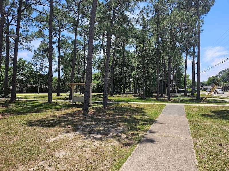 Popp’s Ferry Recreational Area (East) with Little Hands Park, Splash Pad and Walking Track - Image 2