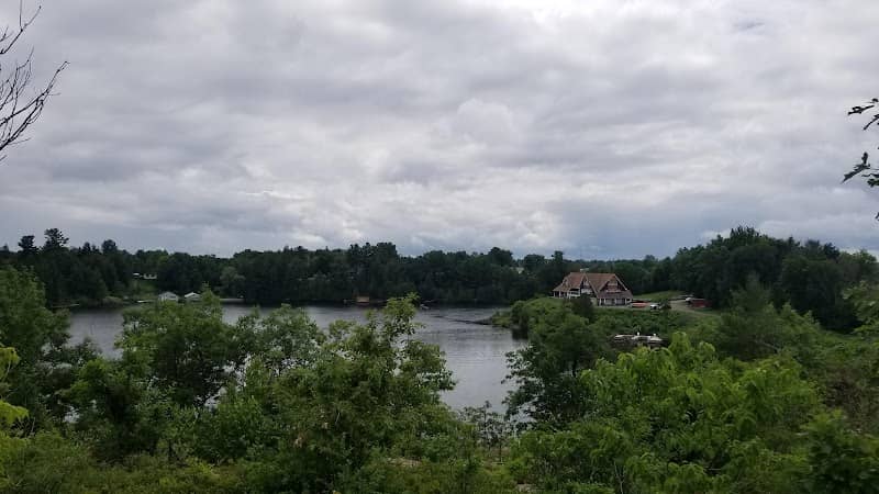 Sturgeon Falls Lookout Park - Image 1