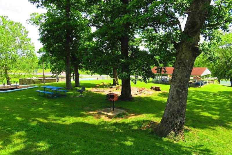 Levi Lowry Memorial Park - Image 1