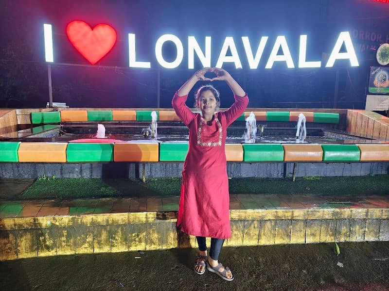Lonavala Selfie Point - Image 1