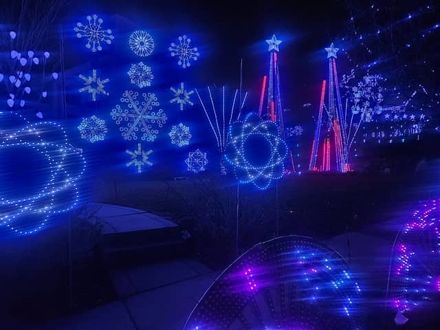 Christmas Light display in Highland - Image 2