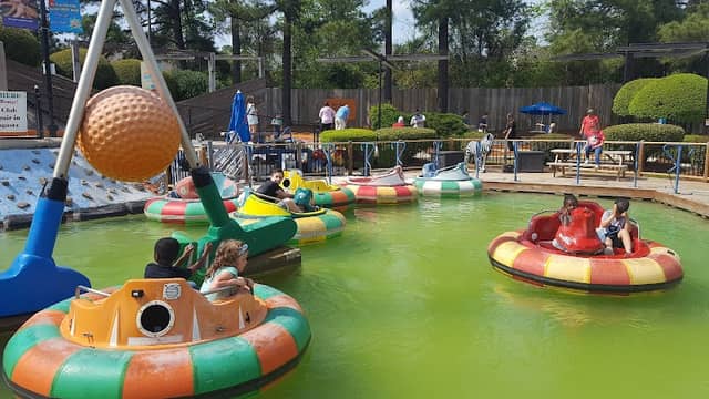 Putt-Putt Fun Center® - Image 2
