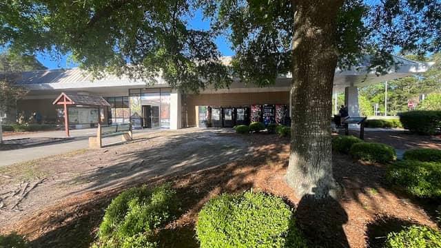 Georgia Visitor Information Center - St. Marys - Image 1