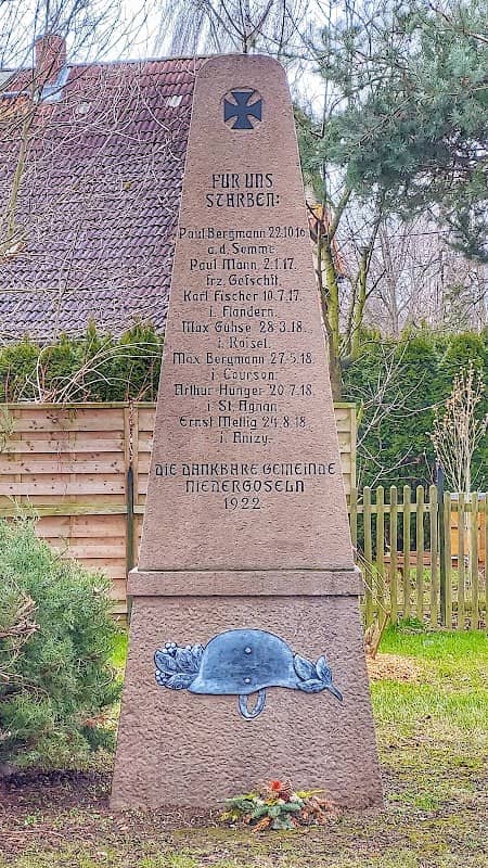 Kriegerdenkmal Niedergoseln - Image 1