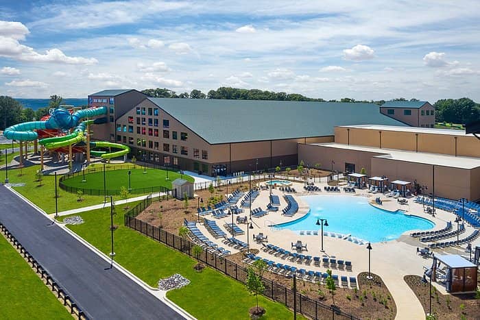 The Great Geyser Water Park - Image 2
